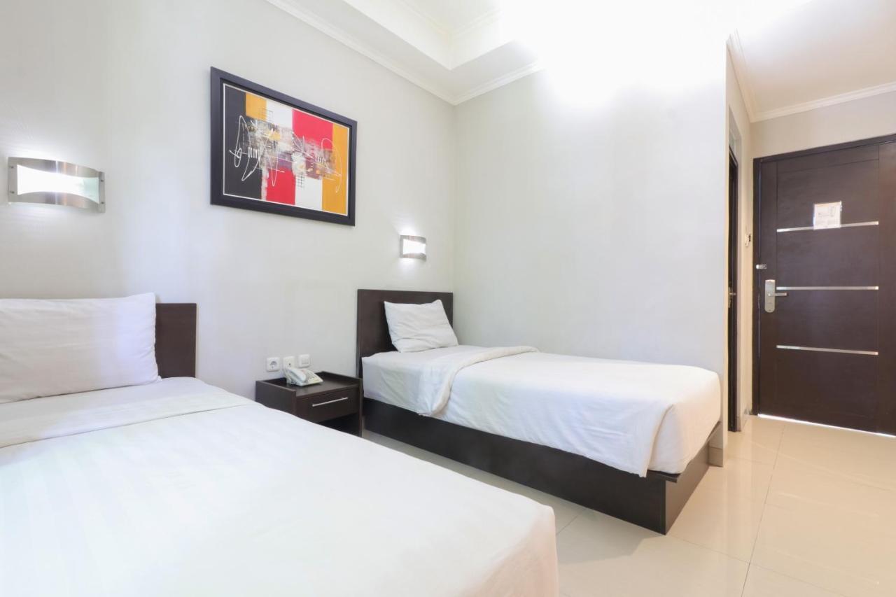 Urbanview Hotel Grand Malabar Bandung Exterior foto