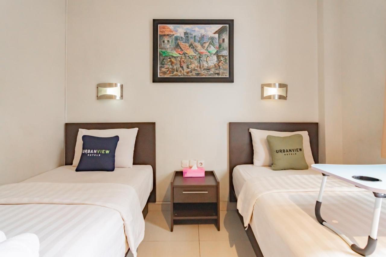 Urbanview Hotel Grand Malabar Bandung Exterior foto